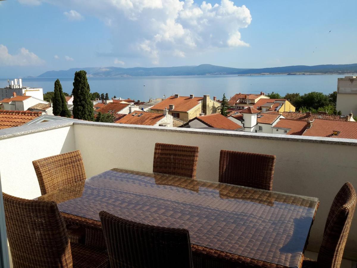 Apartman Lara Crikvenica Bagian luar foto